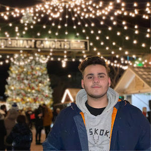 Meet your Posher, Om